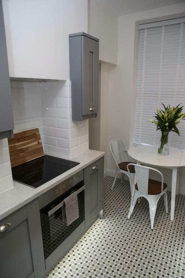 East Bridge Apartments เอนนิสคิลเลน ภายนอก รูปภาพ
