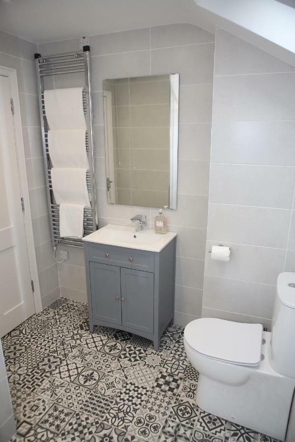 East Bridge Apartments เอนนิสคิลเลน ภายนอก รูปภาพ